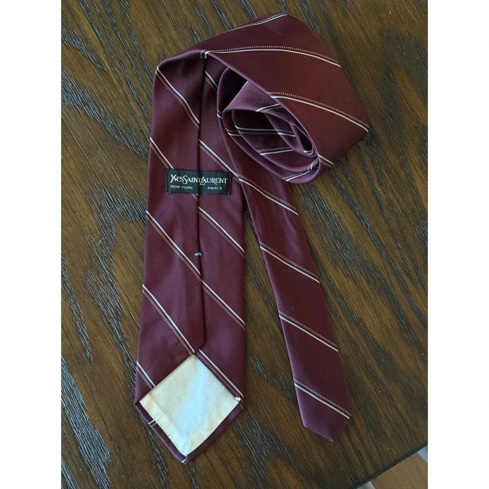 Yves Saint Laurent Necktie Mens One Size Burgundy Excellent Striped Silk Tie